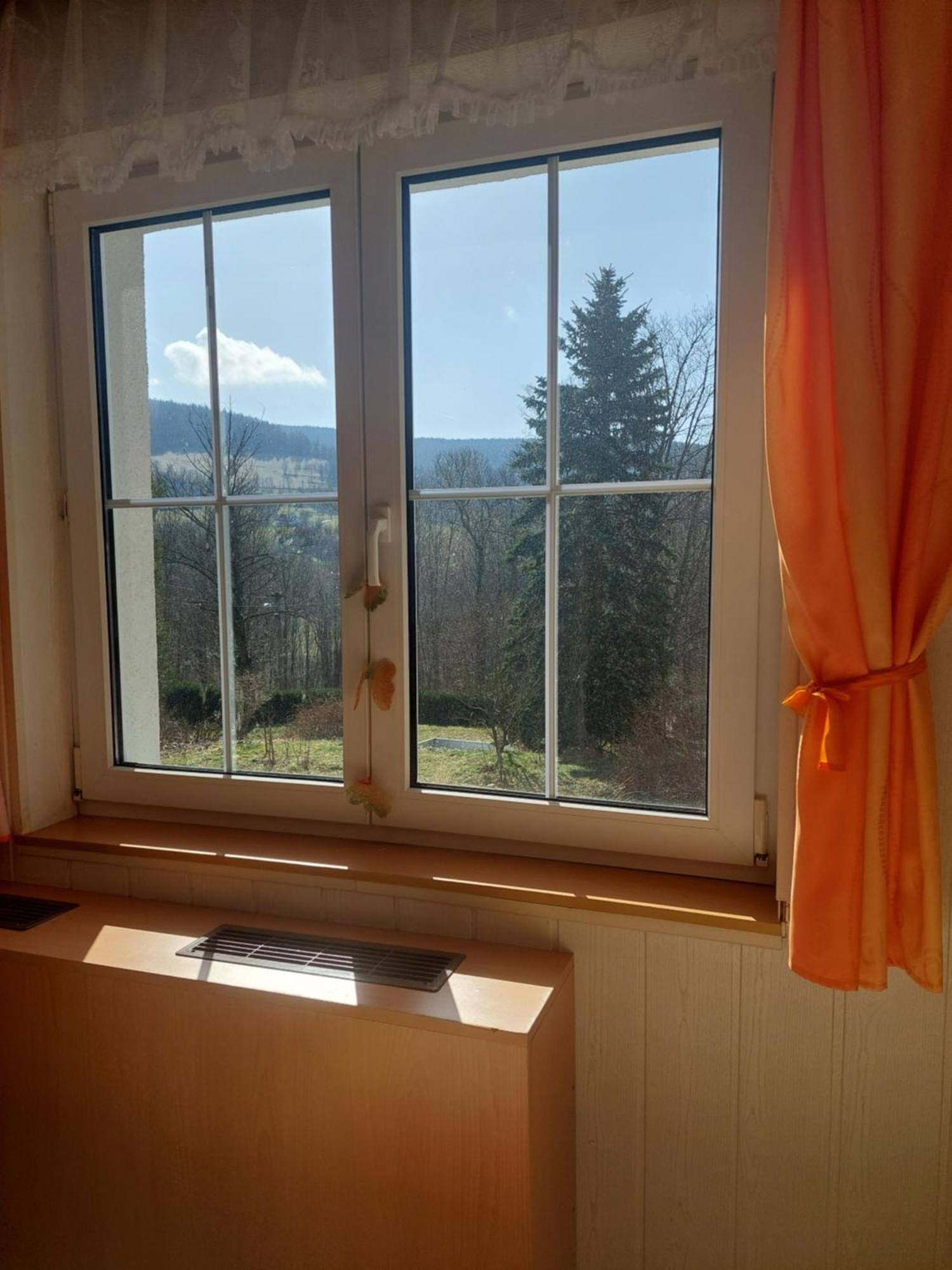 Monte Lope Hotel Bystrice pod Lopenikem Екстериор снимка