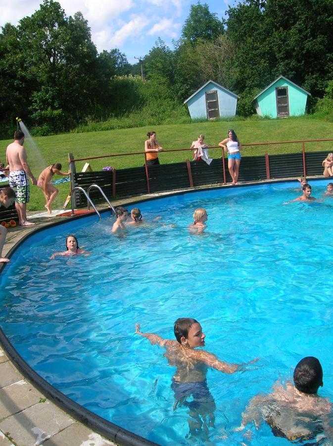 Monte Lope Hotel Bystrice pod Lopenikem Екстериор снимка